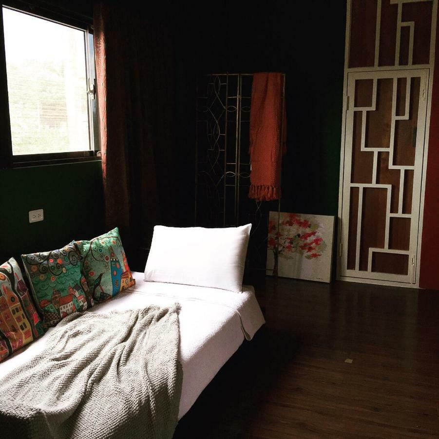 麵包樹舍 Breadfruit B&B Guangfu Esterno foto